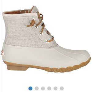Women’s sperry duck boots